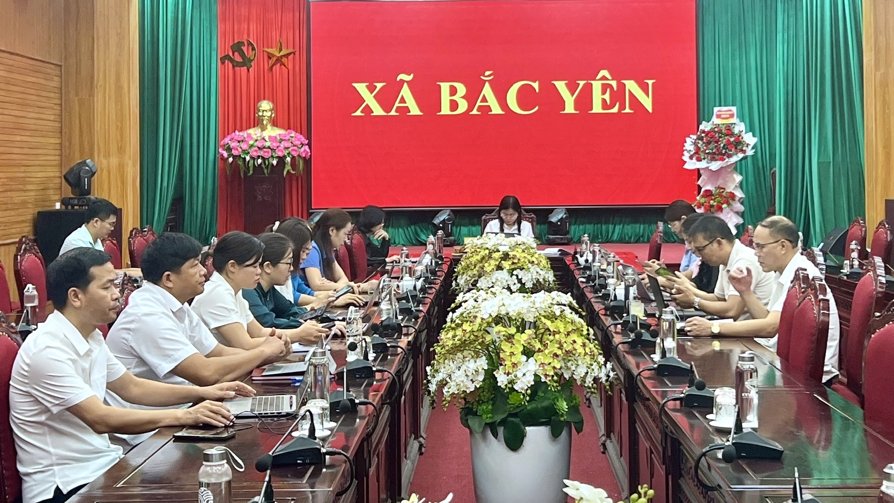 anh tin bai